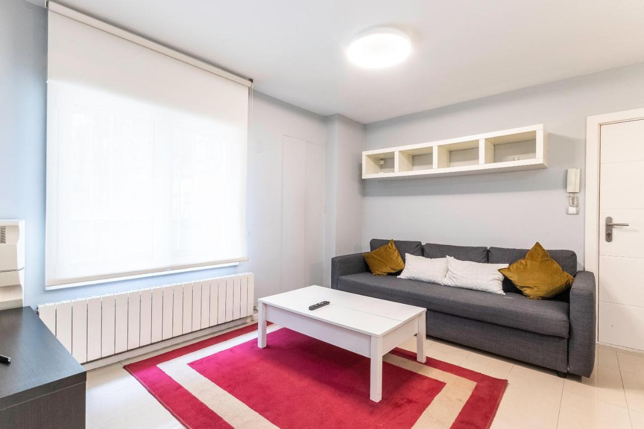 Apartamento En Centro De Bilbao, Deusto Apartment Bagian luar foto