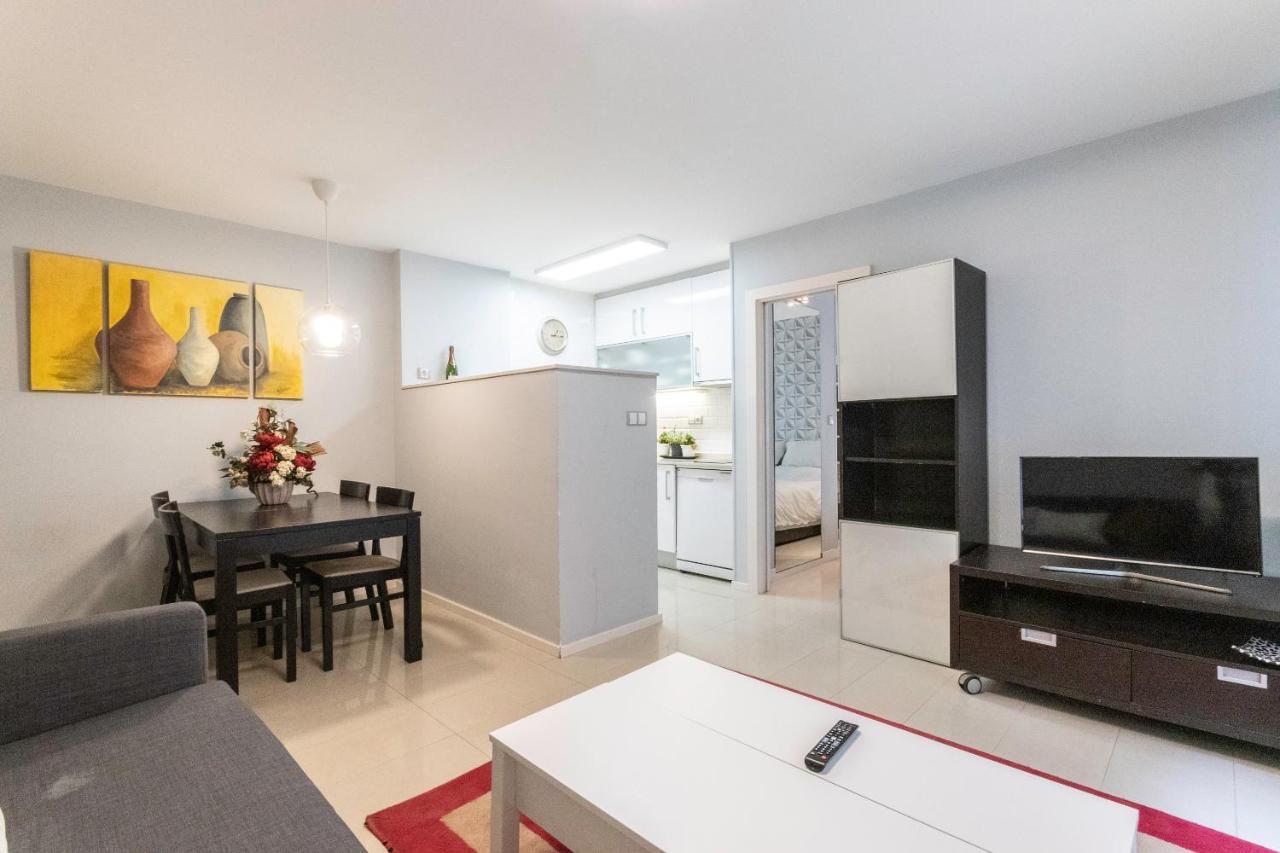 Apartamento En Centro De Bilbao, Deusto Apartment Bagian luar foto